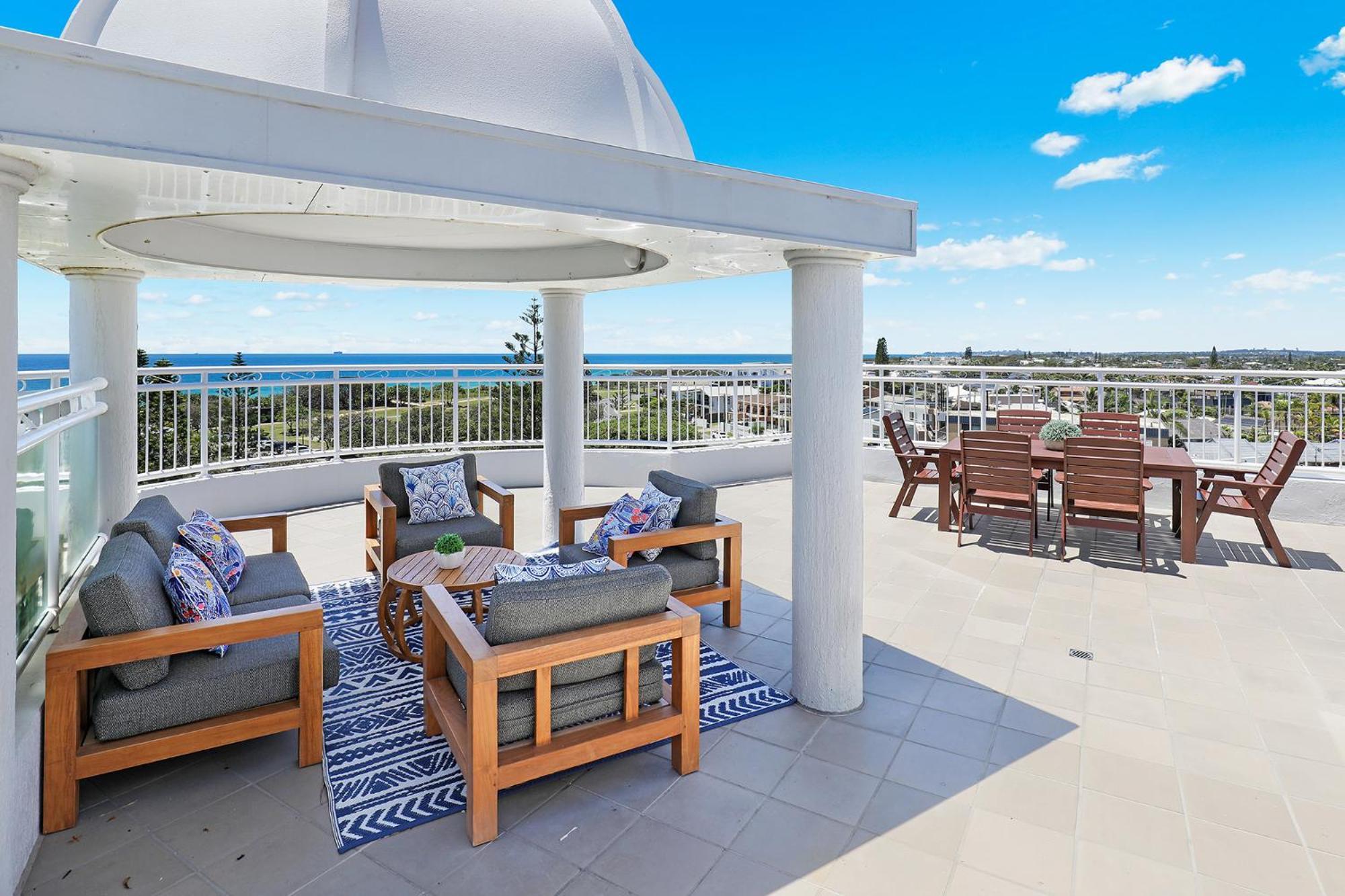 Beachside Resort Kawana Waters Buddina エクステリア 写真